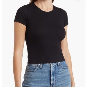 Elodie from Nordstrom Black Ribbed Short Sleeved Seamless Top
